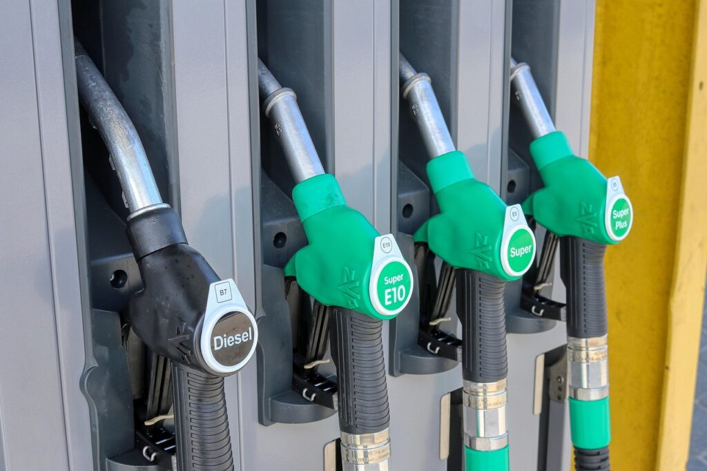 Shehbaz Sharif Adds Fuel Relief to 20‑Year Bikes Shehbaz Sharif Adds Fuel Relief to 20‑Year Bikes