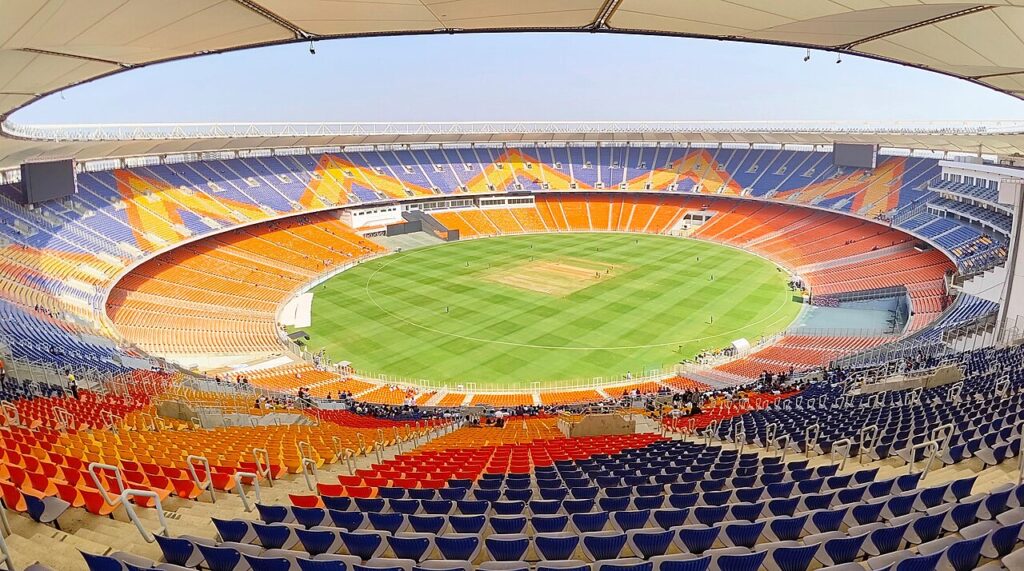 Photo via Wikipedia (Stadium)