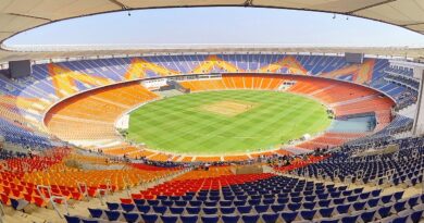 Photo via Wikipedia (Stadium)