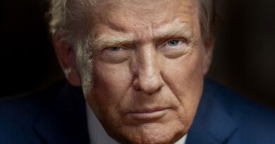 Photo via Wikipedia (Donald Trump)