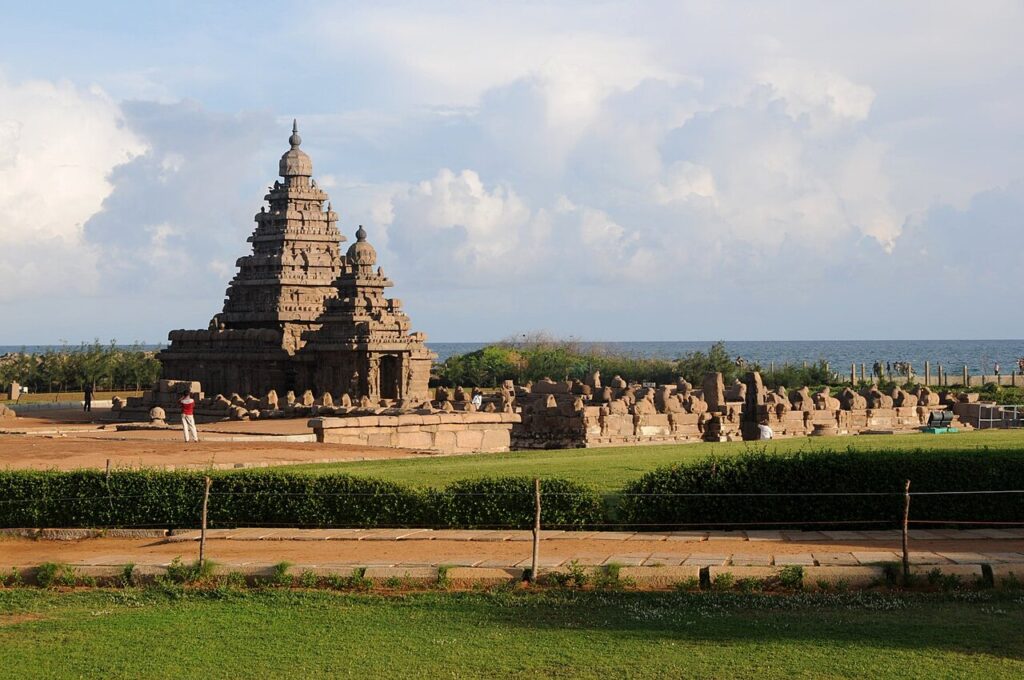 Photo via Wikipedia (Tamil Nadu)